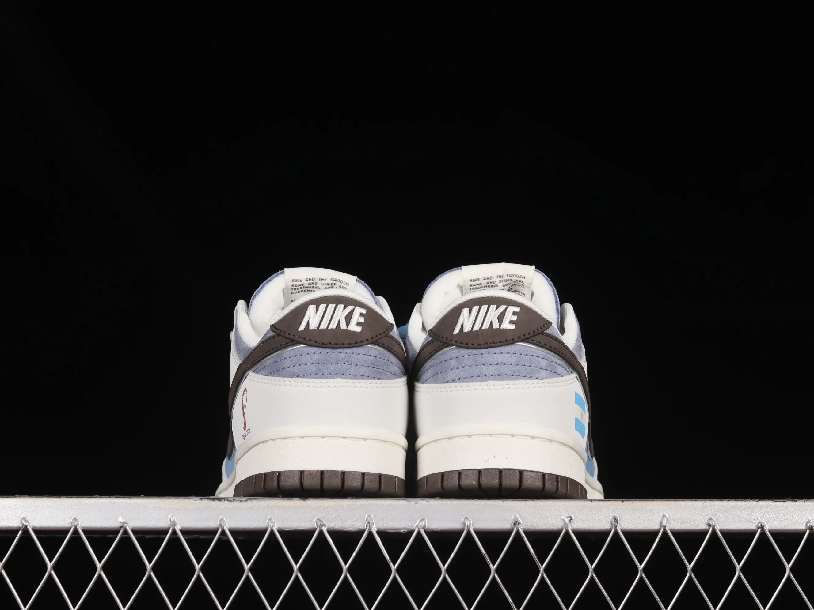 All Categories Nk SB Dunk Series Nk SB Dunk Low Low-top sneakers Nk SB Dunk Low World Cup themed SB low-top sports and leisure sneakers AT2022-666